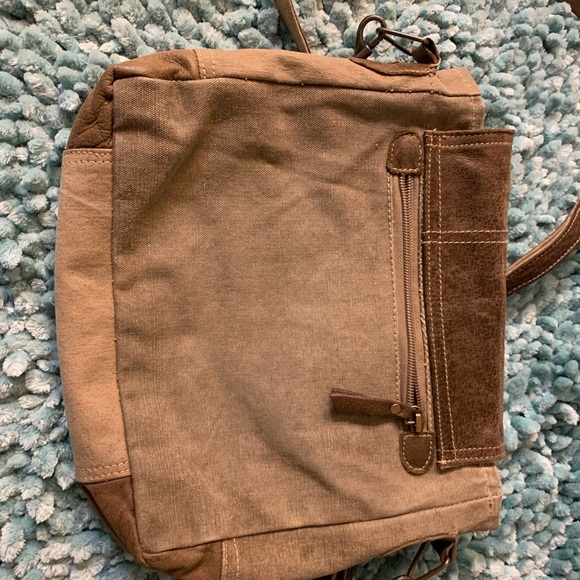 Amazing Canvas and leather bag - Picture 3 of 5